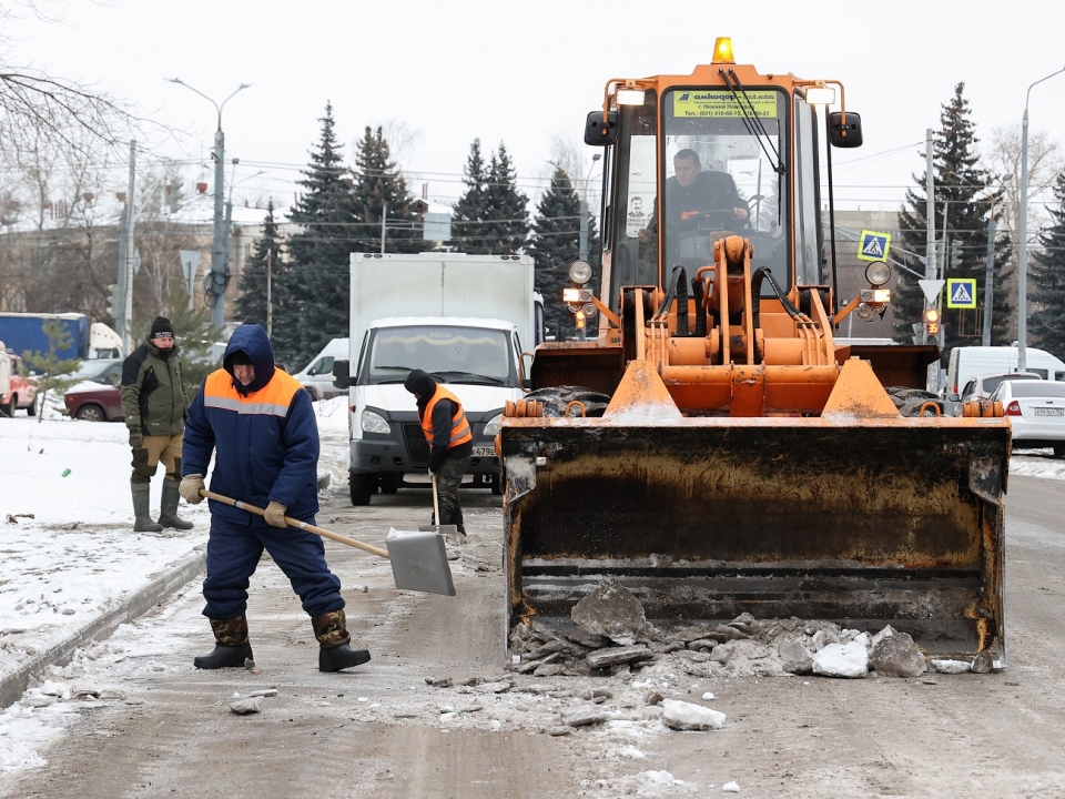 Image for Более 800 тысяч кубометров снега вывезли с улиц Нижнего Новгорода с начала зимы