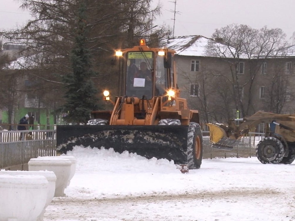 Image for Последствия мощного снегопада ликвидируют в Дзержинске 