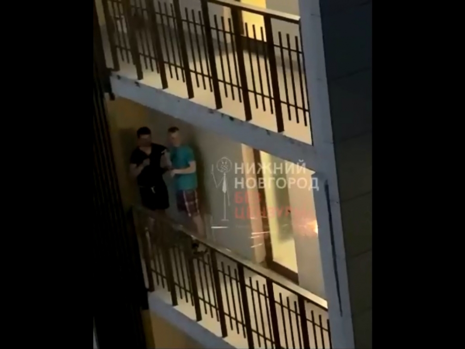Image for В стрельбе с балкона в Нижнем Новгороде подозревают полицейского