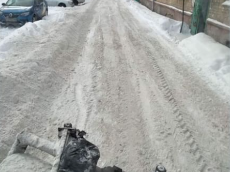Image for Двор на Таганской почистили от снега после инцидента со «скорой»