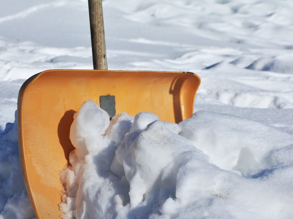 Image for Нижегородские коммунальщики получили ценный совет от Гидрометцентра по уборке снега