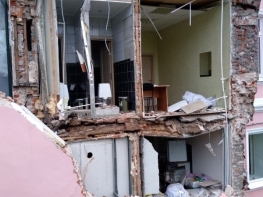Стена здания духовного училища РПЦ обрушилась в центре Нижнего Новгорода