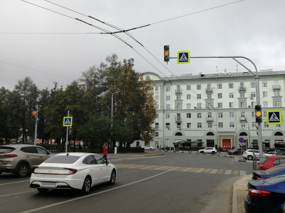 Image for Новый светофор установили на перекрестке у Дома связи в Нижнем Новгороде