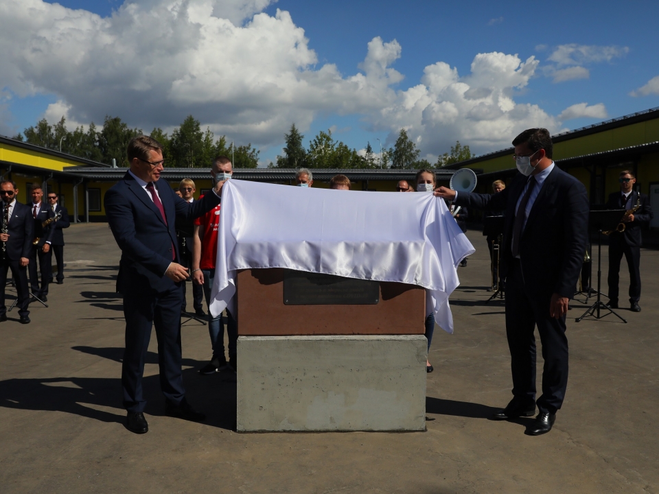 Мурашко и Никитин заложили памятник медикам в Нижнем Новгороде