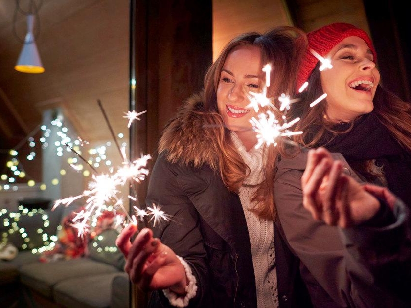 Психологи развеяли миф «Как встретишь Новый год - так его и проведешь»