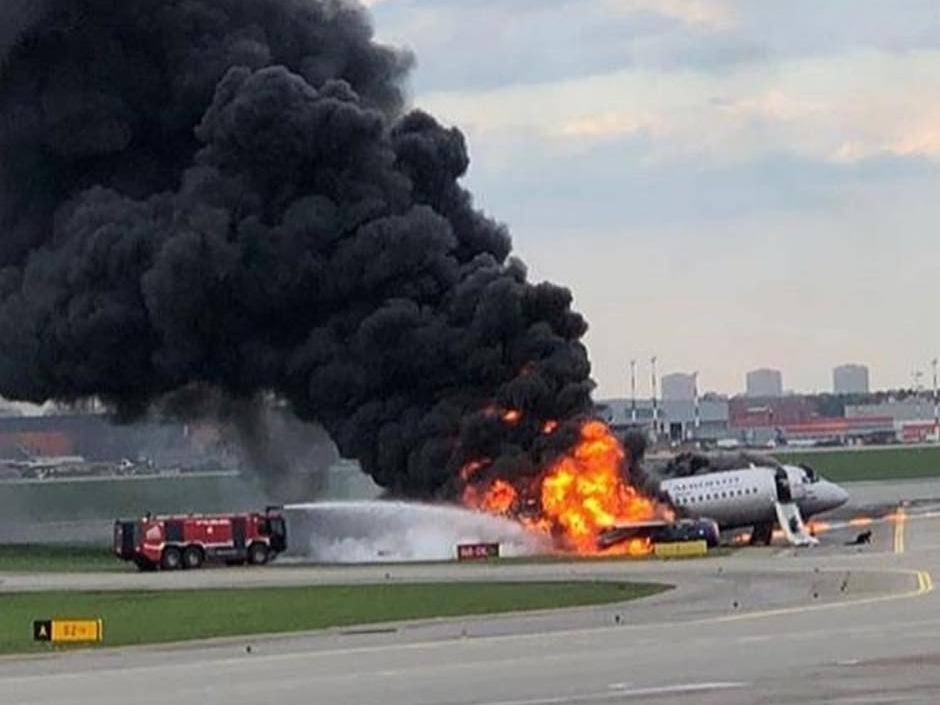 СМИ обвинили пилотов в крушении SSJ-100 в Шереметьево 