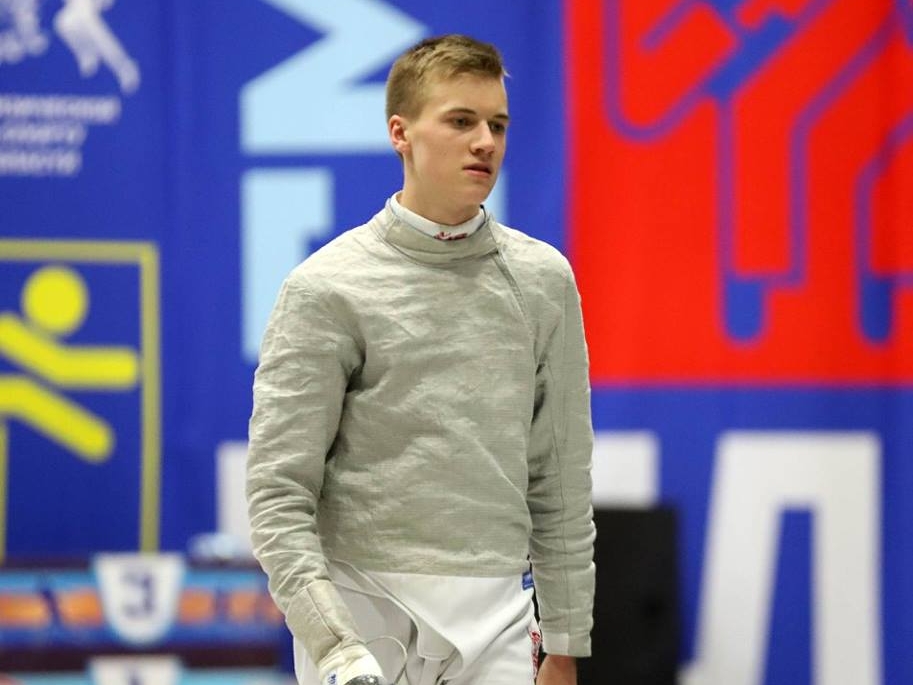 Кирилл Тюлюков занимает «серебряная» позиция по результатам этапов Кубка мира по фехтованию