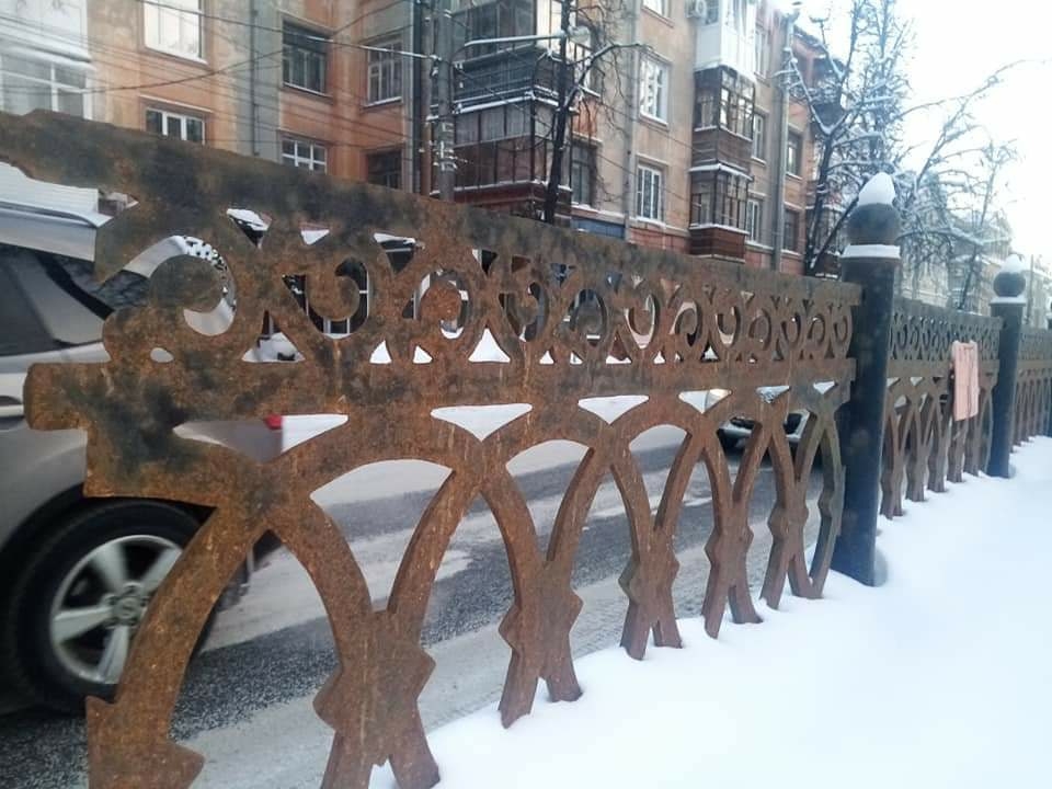 Image for Ремонт ограды в сквере на Звездинке начался в Нижнем Новгороде