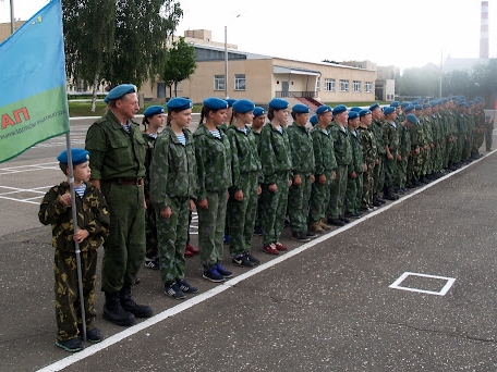 Image for В Балахнинском военно-патриотическом лагере девочка пыталась покончить с собой