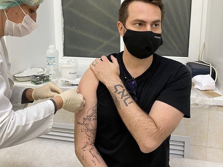 Image for Глава нижегородского Минкульта Беркович вакцинировался от COVID-19