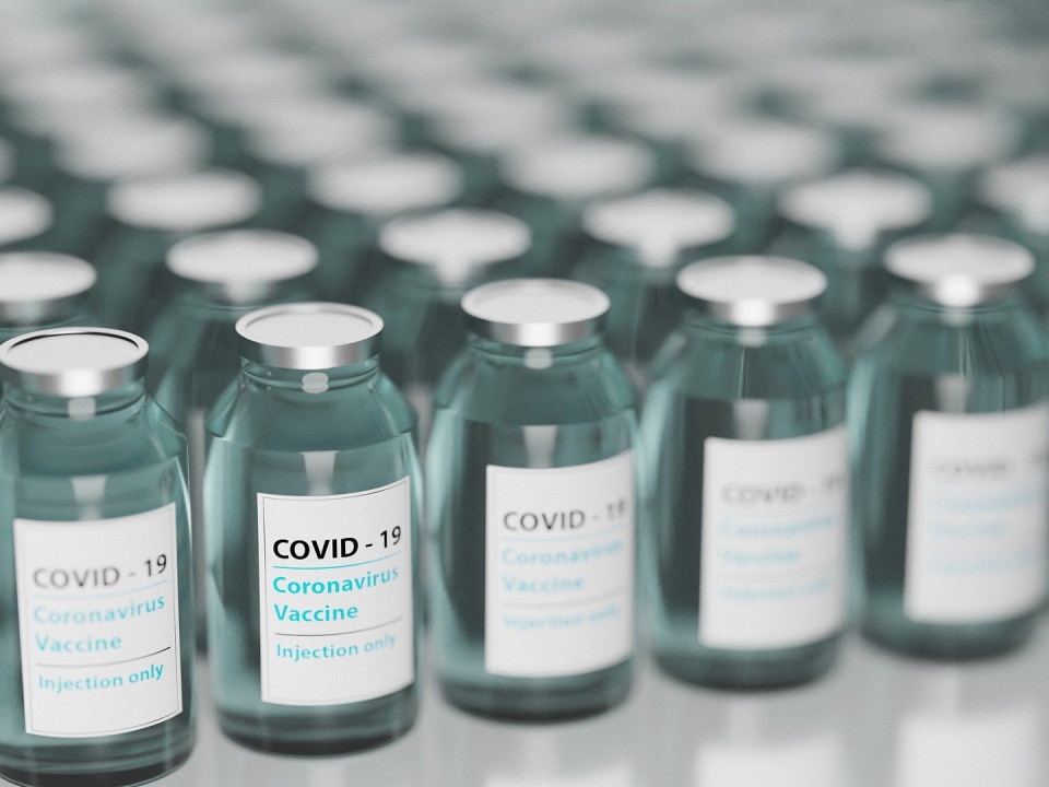 Image for 64 тысячи доз COVID-вакцины поступит в Нижегородскую область до конца февраля