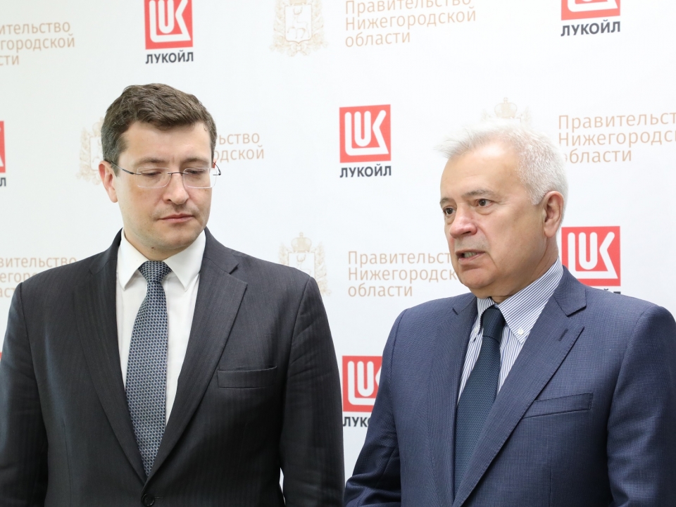 Image for Глеб Никитин и Вагит Алекперов обсудили перспективы сотрудничества по созданию НОЦ 