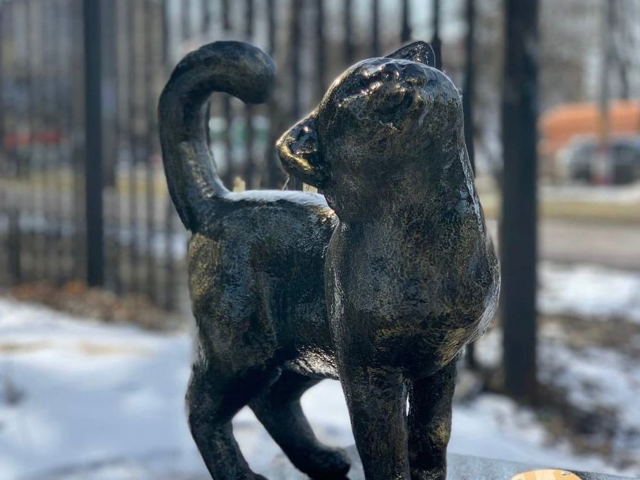 Image for Скульптура исполняющей желания кошки появилась в Выксе