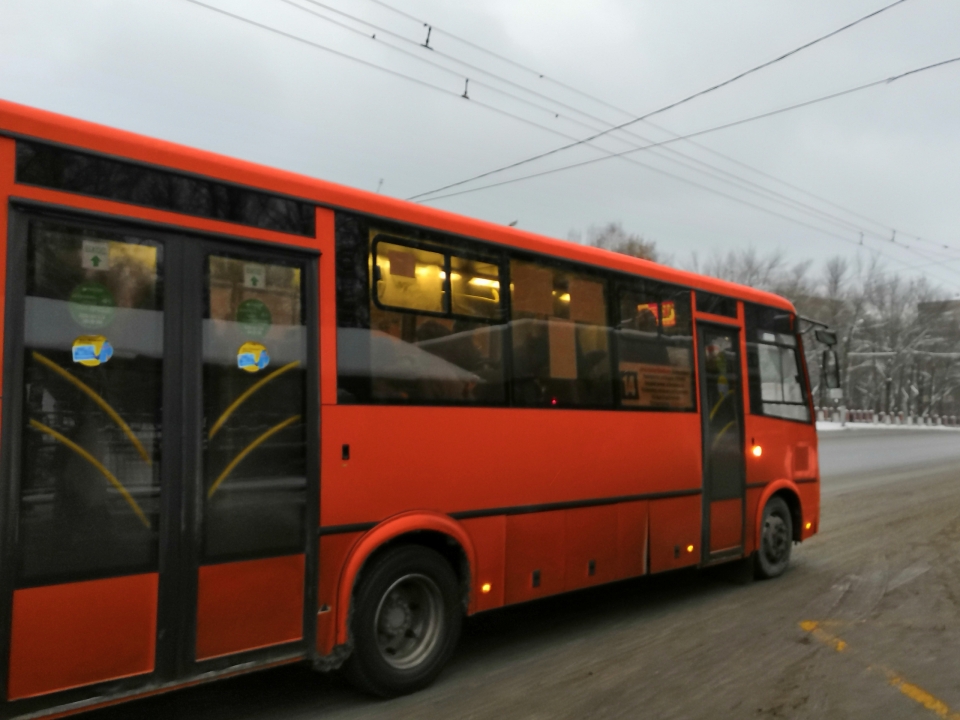 Image for С 1 января проезд на нижегородских маршрутках подорожает до 35 рублей 