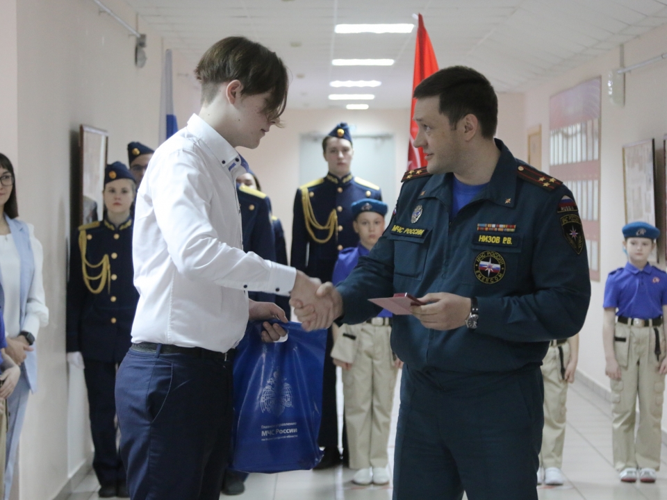 Image for Нижегородский школьник получил медаль за спасение утопающего мальчика