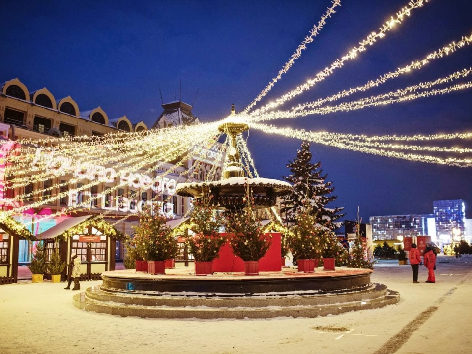 Новогодние украшения на Нижегородской ярмарке уберут на следующей неделе