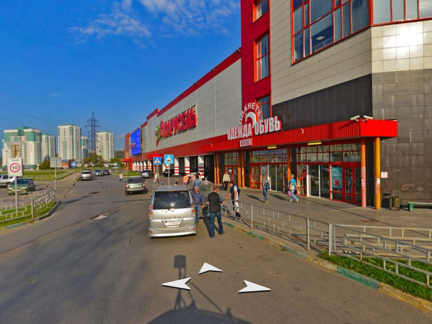 Image for ТЦ на Комсомольской площади в Нижнем Новгороде продают за 600 млн рублей