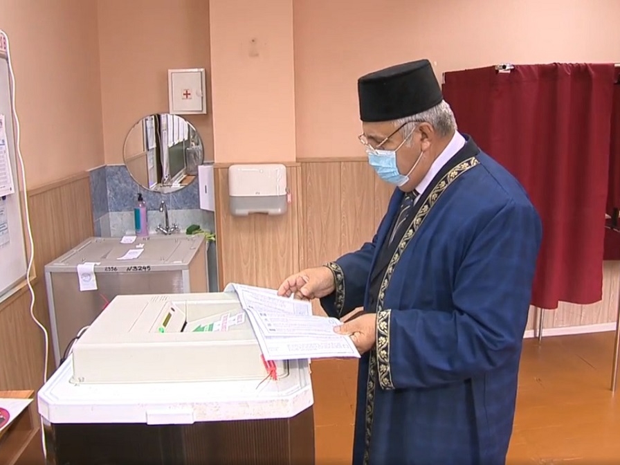 Image for Председатель Духовного управления нижегородских мусульман отдал свой голос на выборах
