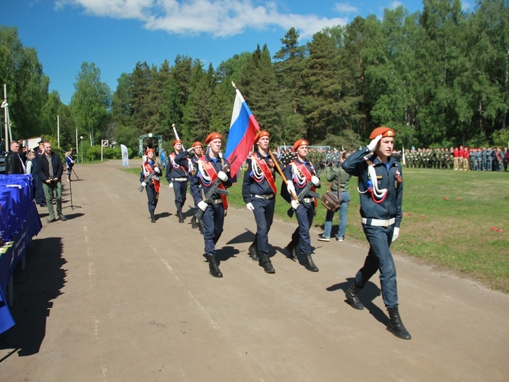 Image for Победителей соревнований «Нижегородской школы безопасности - «Зарница» назвали в Нижегородской области