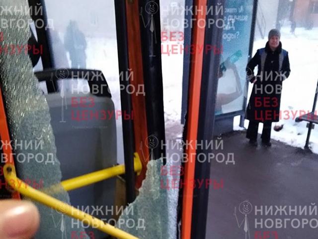 Image for Перевозчик опроверг обстрел маршрутки Т-76 в Нижнем Новгороде
