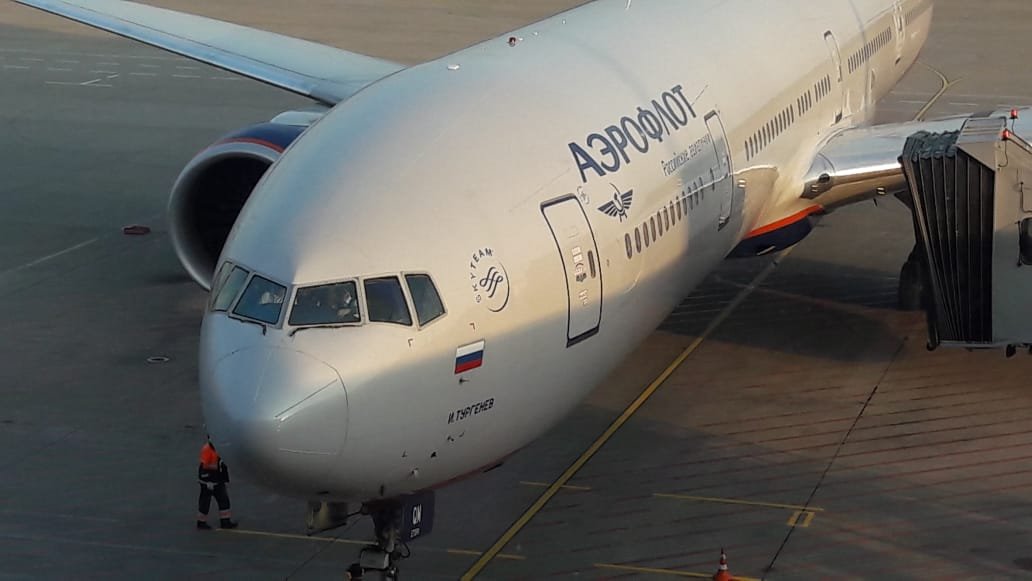 Самолет россия владивосток