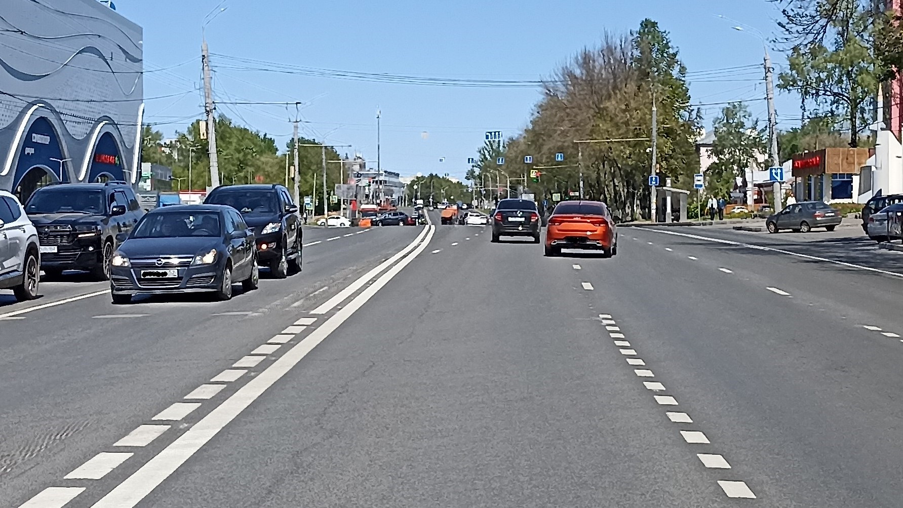 Полоса для поворота налево появилась у аквапарка на проспекте Гагарина |  28.05.2024 | Нижний Новгород - БезФормата