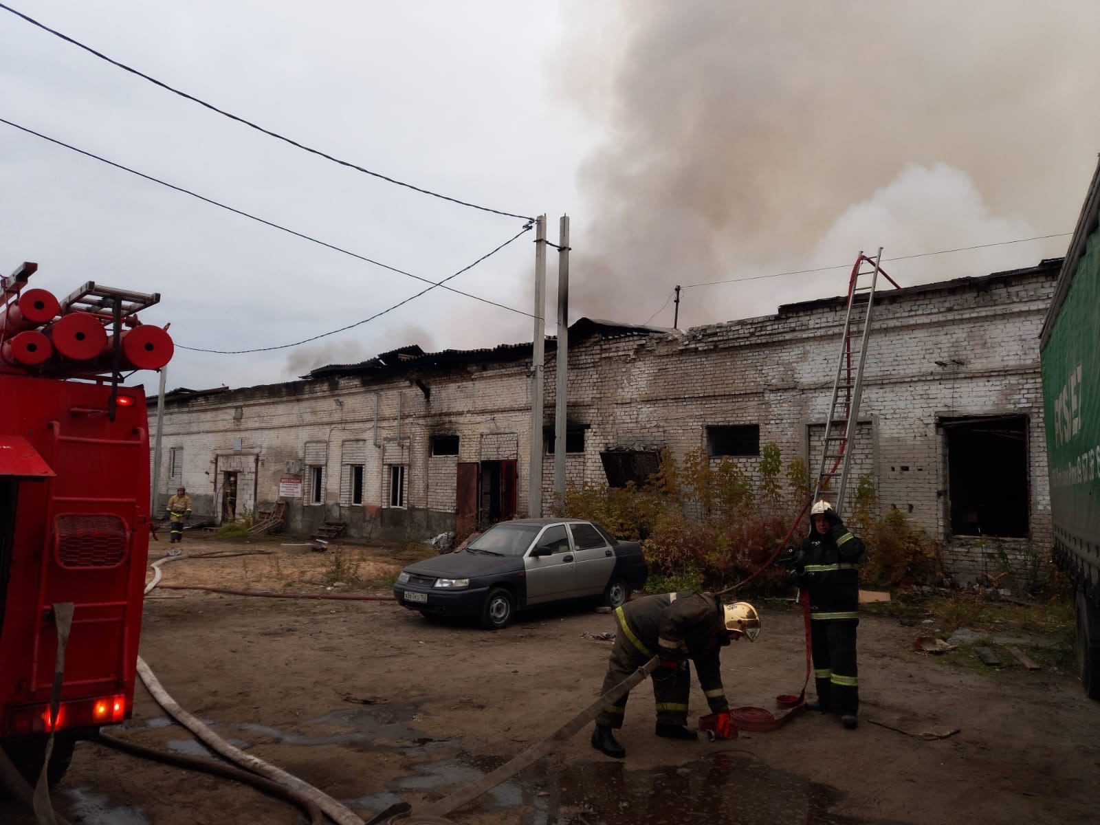 Новости дзержинска нижегородской. Пожар в Дзержинске сейчас. Пожар в Дзержинске 05.09.2022. Пожар в Дзержинске 1.12.22. Пожар в Нижегородской области в 10 году.