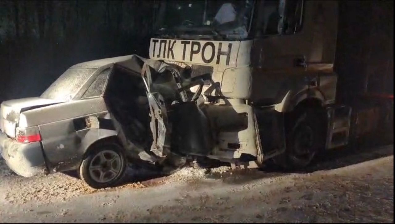 Два человека погибли в ДТП на заснеженной трассе в Нижегородской области |  04.12.2023 | Нижний Новгород - БезФормата