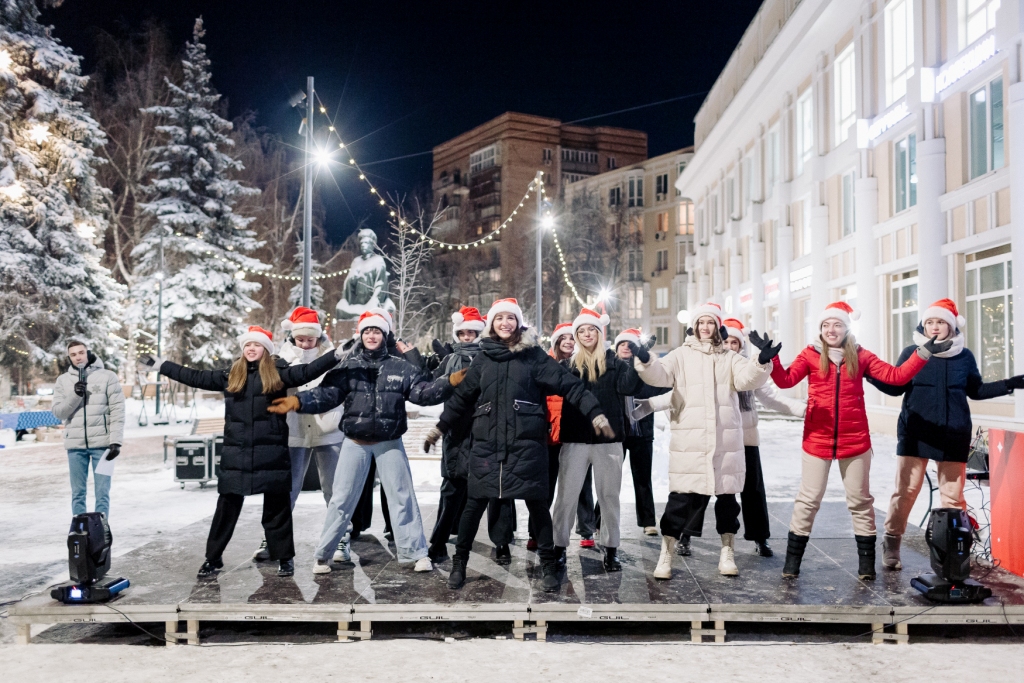 Куда сходить в нижнем новгороде в новогодние. Нижний Новгород Новогодняя столица. Нижний Новгород фестиваль 2022. Нижний Новгород новогодние мероприятия 2022. Нижний Новогодняя столица 2022.