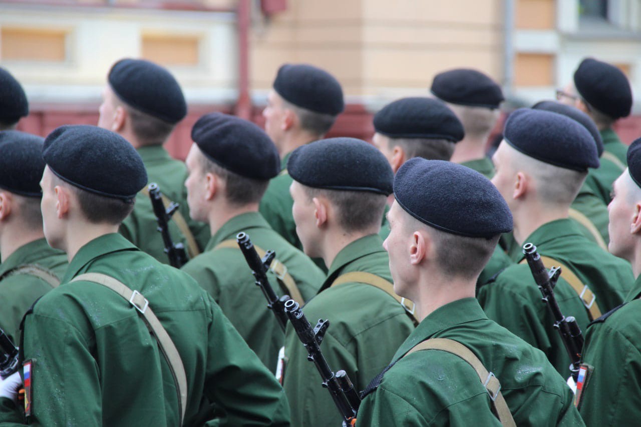 Месяц мобилизации в Нижегородской области: новые льготы, поджоги  военкоматов и увольнение чиновников | Открытый Нижний