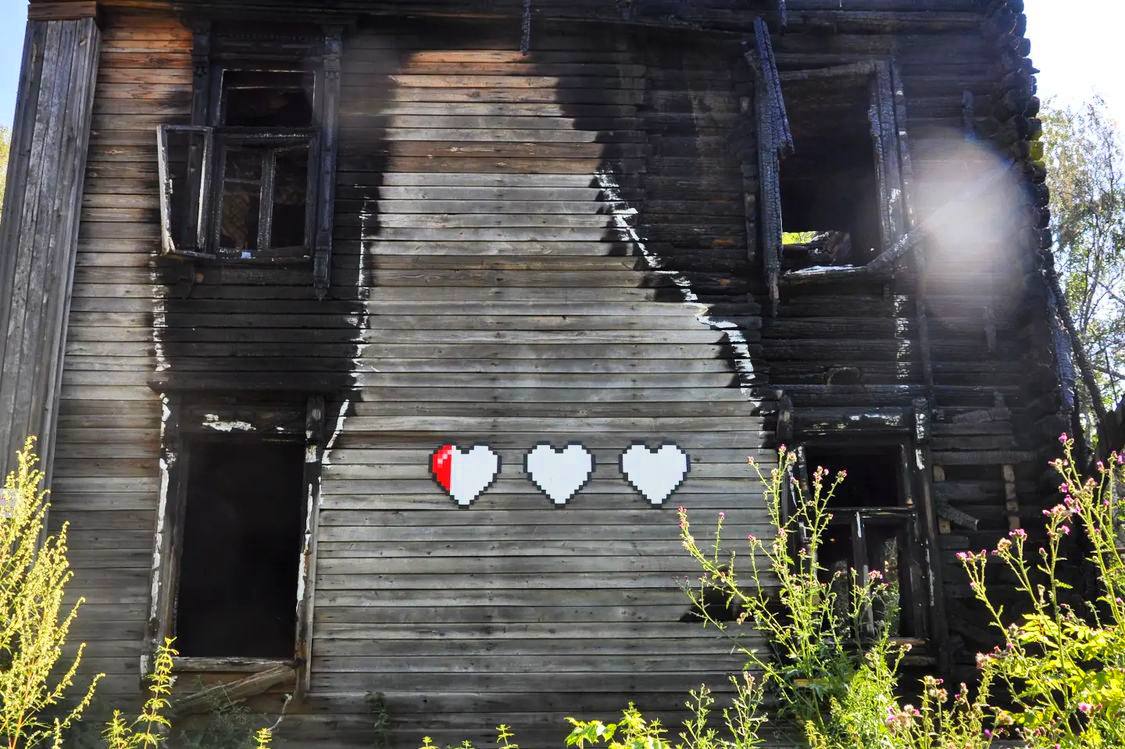 Арт-объект появился на ОКН «Дом Соколенковых» в Нижнем Новгороде |  29.07.2022 | Нижний Новгород - БезФормата