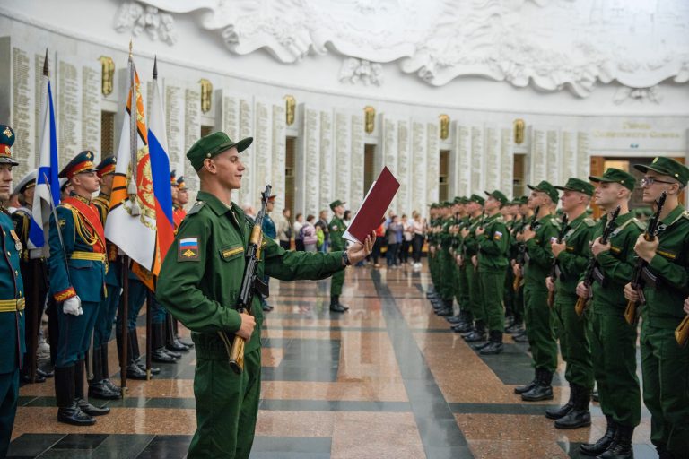 Полковник бессонов преображенский полк