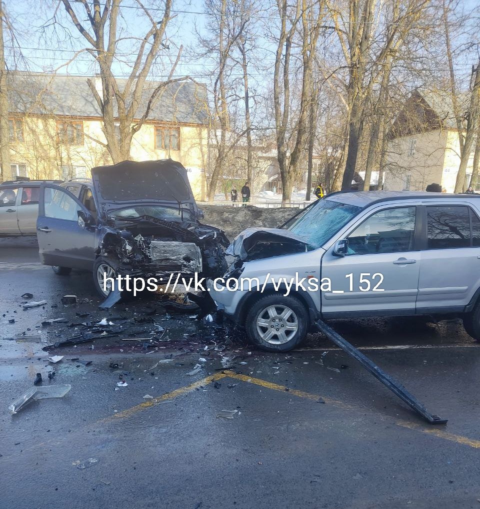 Два человека погибли в страшном ДТП в центре Выксы 16 марта | 16.03.2024 |  Нижний Новгород - БезФормата