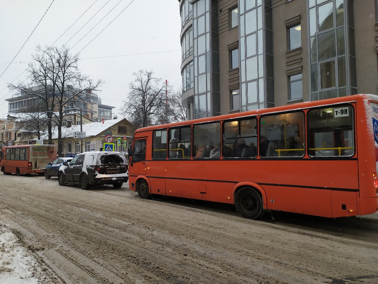 Транспорт онлайн нижний новгород бесплатно без регистрации для айфона