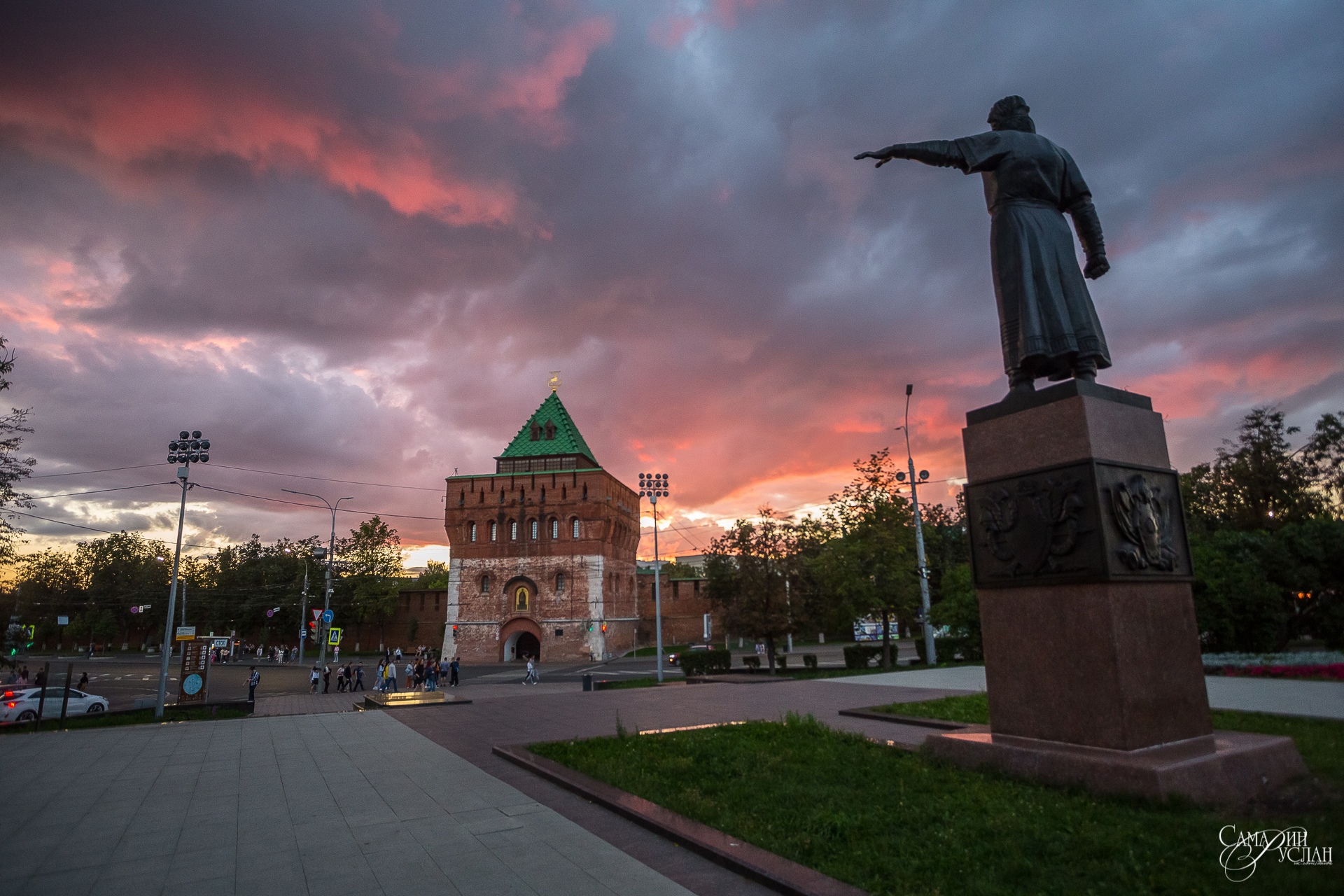 Дмитриевская башня нижегородского кремля фото