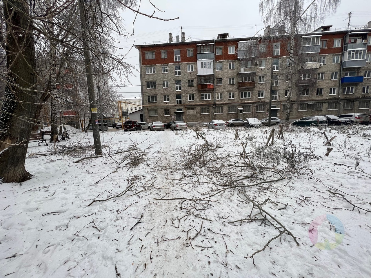 Жилой дом остался без света из-за обрыва ЛЭП в центре Нижнего Новгорода |  Открытый Нижний