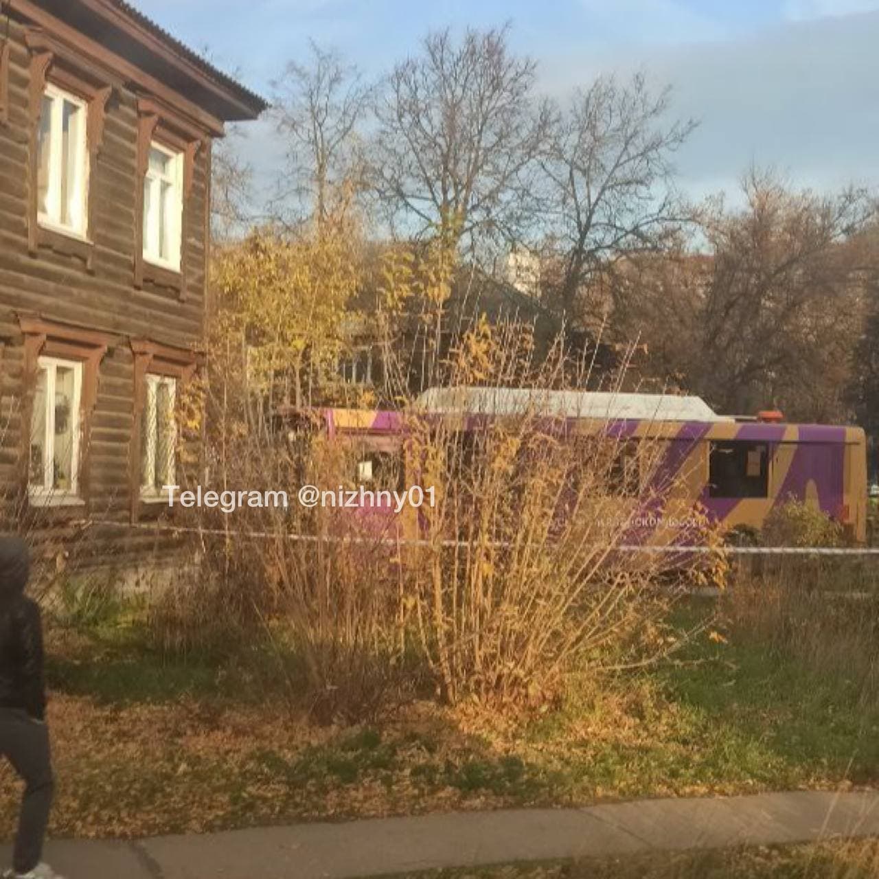 Починки варя. Авария Московский район Нижний Новгород. Авария на Мечникова Нижний Новгород. Улица Мирошникова Нижний Новгород.