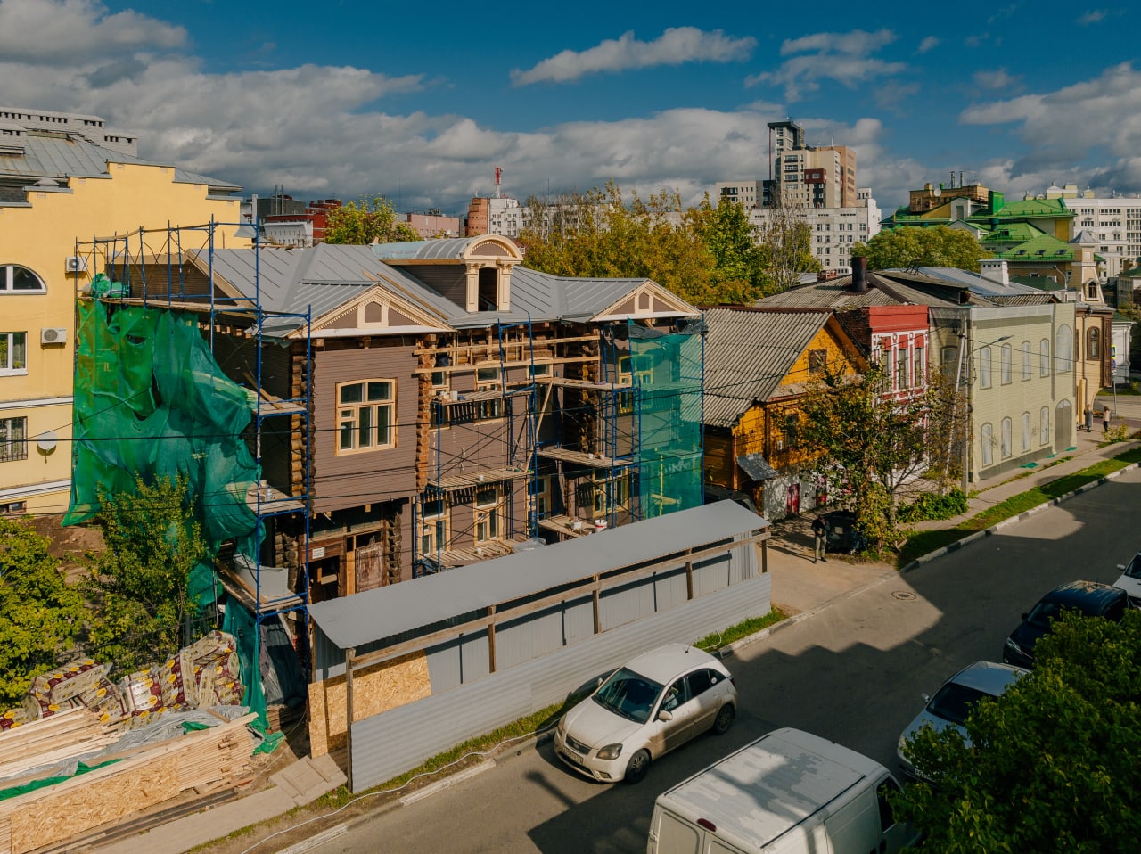 Реставрацию «Дома с собаками» в Нижнем Новгороде завершат в ноябре |  16.11.2022 | Нижний Новгород - БезФормата