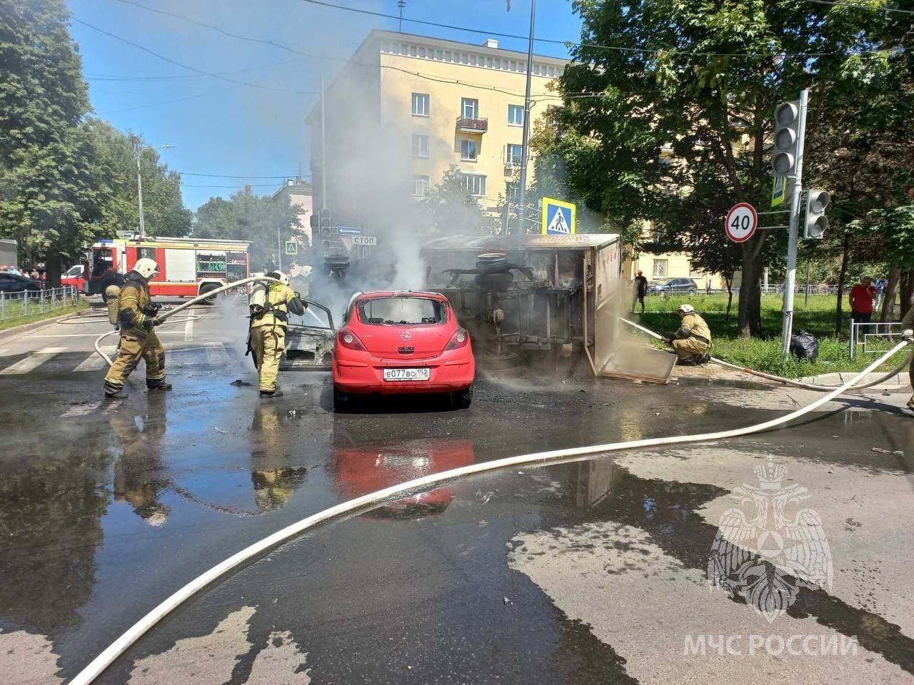 Автомобиль «Газель» загорелся вместе с водителем в Нижнем Новгороде |  Открытый Нижний