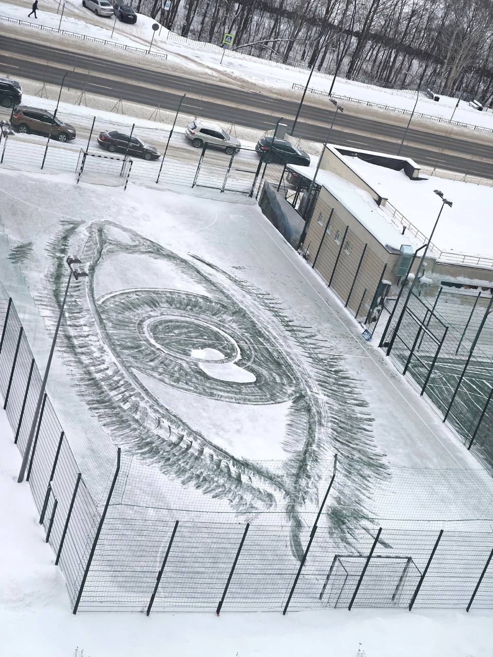 Нижегородский дворник-художник представил очередную работу на снежном  холсте | 13.01.2024 | Нижний Новгород - БезФормата