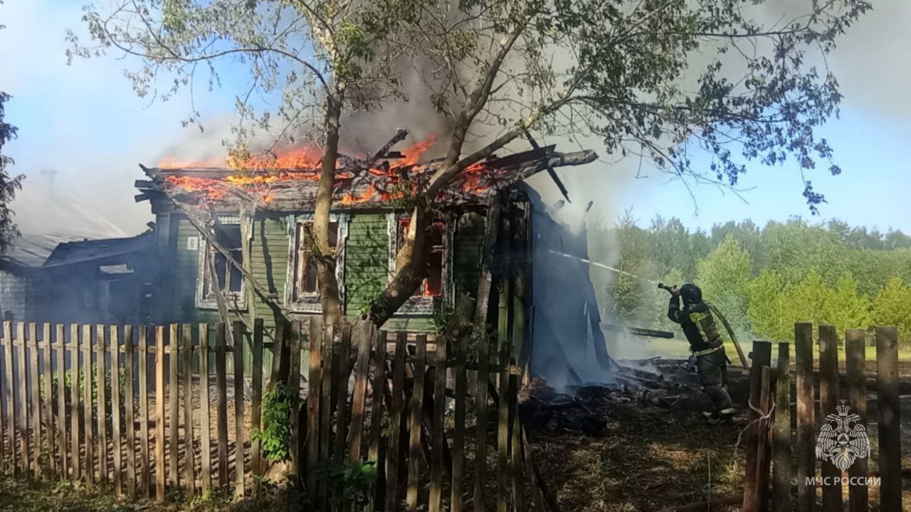 Мужчина погиб при пожаре в частном доме под Кстовом | 28.05.2024 | Нижний  Новгород - БезФормата