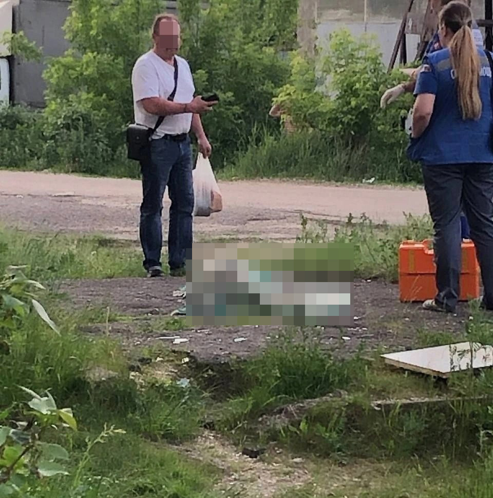 Женщина скончалась после падения с восьмого этажа в Балахне | 08.06.2024 |  Нижний Новгород - БезФормата