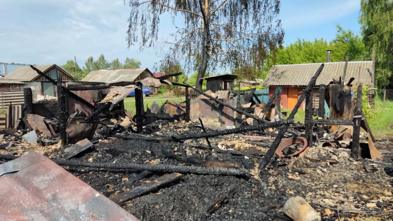 8-летний ребенок пострадал на пожаре в Перевозском районе | 16.06.2022 |  Нижний Новгород - БезФормата