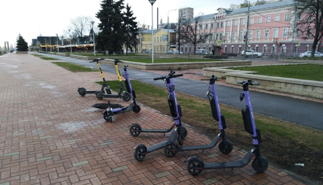 Прокат роликов нижний новгород. Самокаты в Нижнем. Самокат Ставрополь. Самокаты в Нижнем Новгороде. Электросамокат Нижний Новгород.