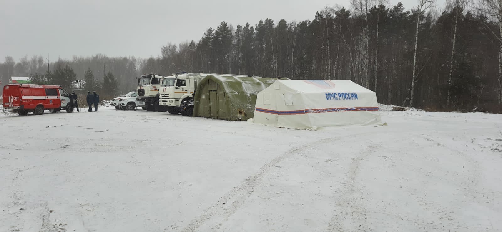 Нижегородская область чс. Мобильный пункт обогрева МЧС. Пункт обогрева на трассах. Пункты обогрева на трассе. Передвижной пункт МЧС.