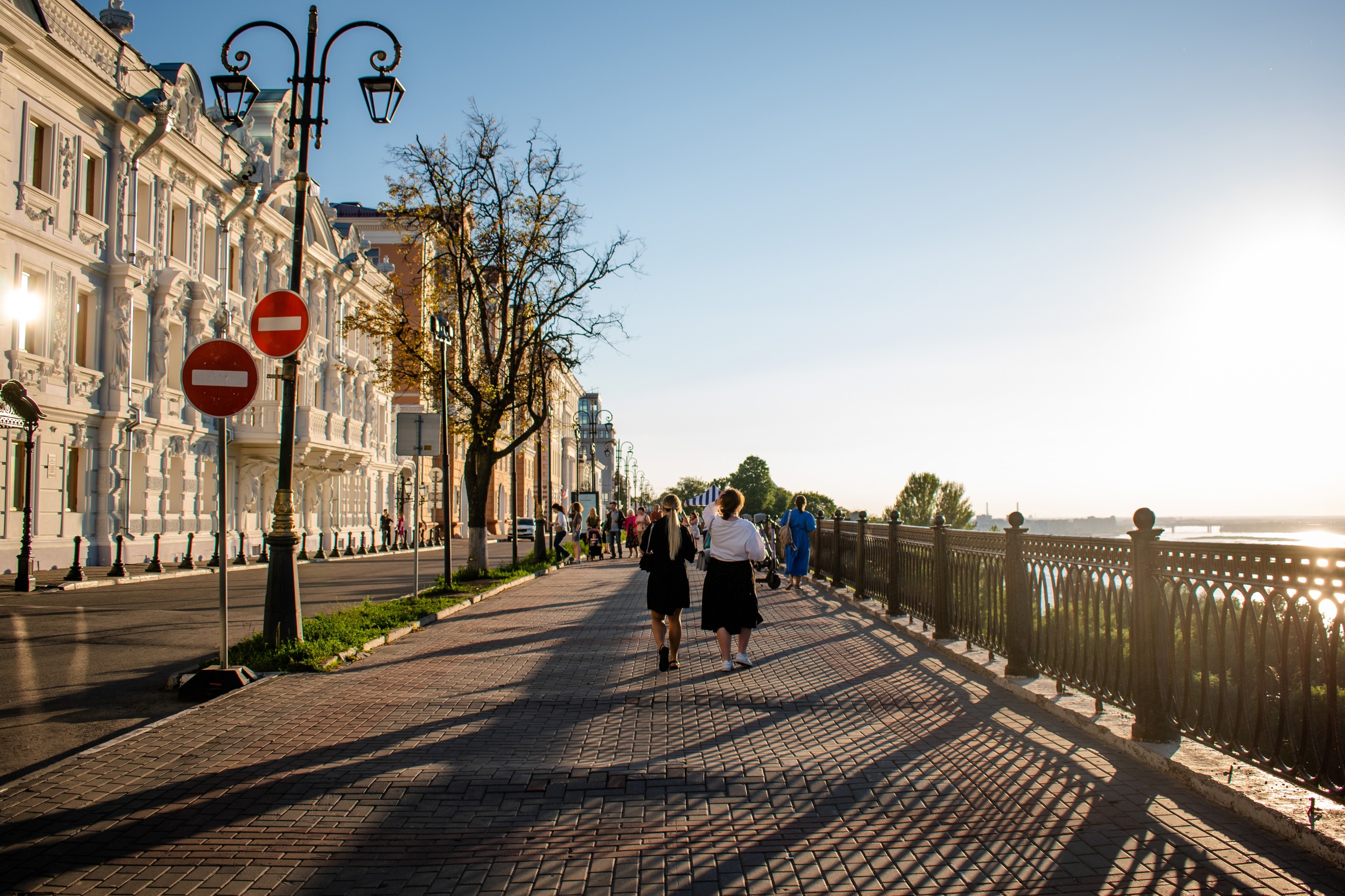 Верхневолжская набережная в нижнем новгороде