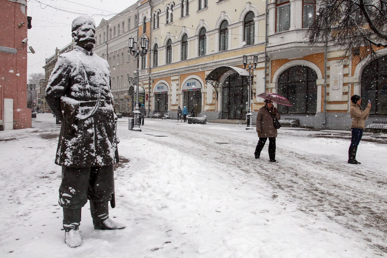 Большая Покровская улица в Нижнем Новгороде зимой
