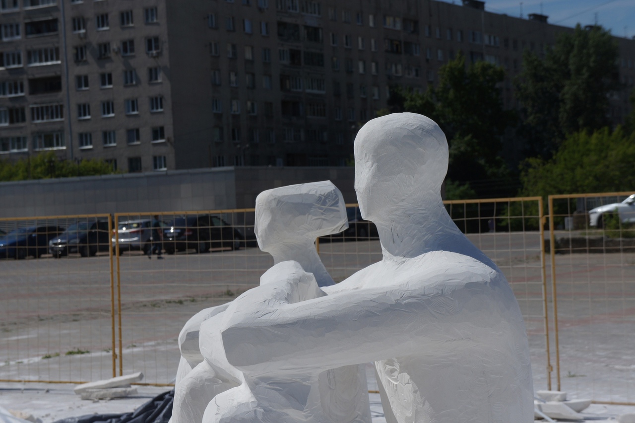 Нижний уфа. Симпозиум Вдохновение Нижний Новгород скульптурный. Симпозиум скульптуры Нижний Новгород. Первый Международный скульптурный симпозиум чистые пруды 2008. Международный скульптурный симпозиум в Украине 2022.