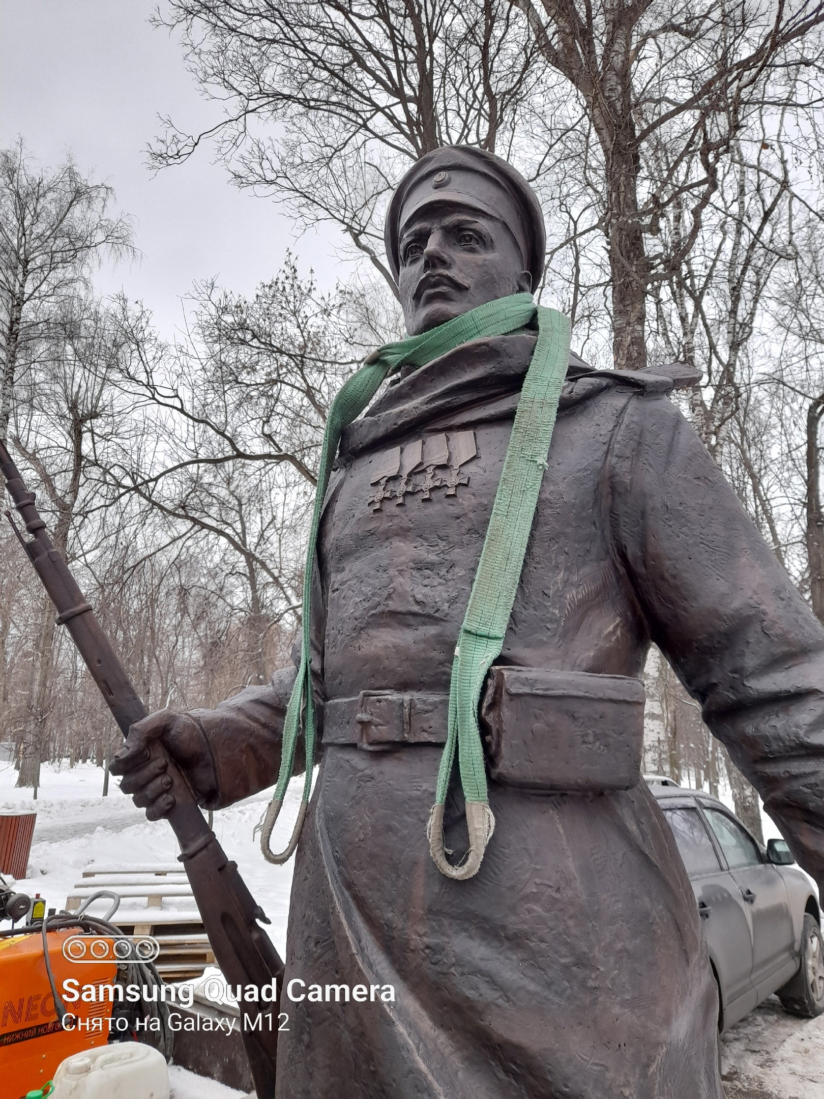 Памятник участникам Первой мировой войны устанавливают в парке Кулибина |  Открытый Нижний