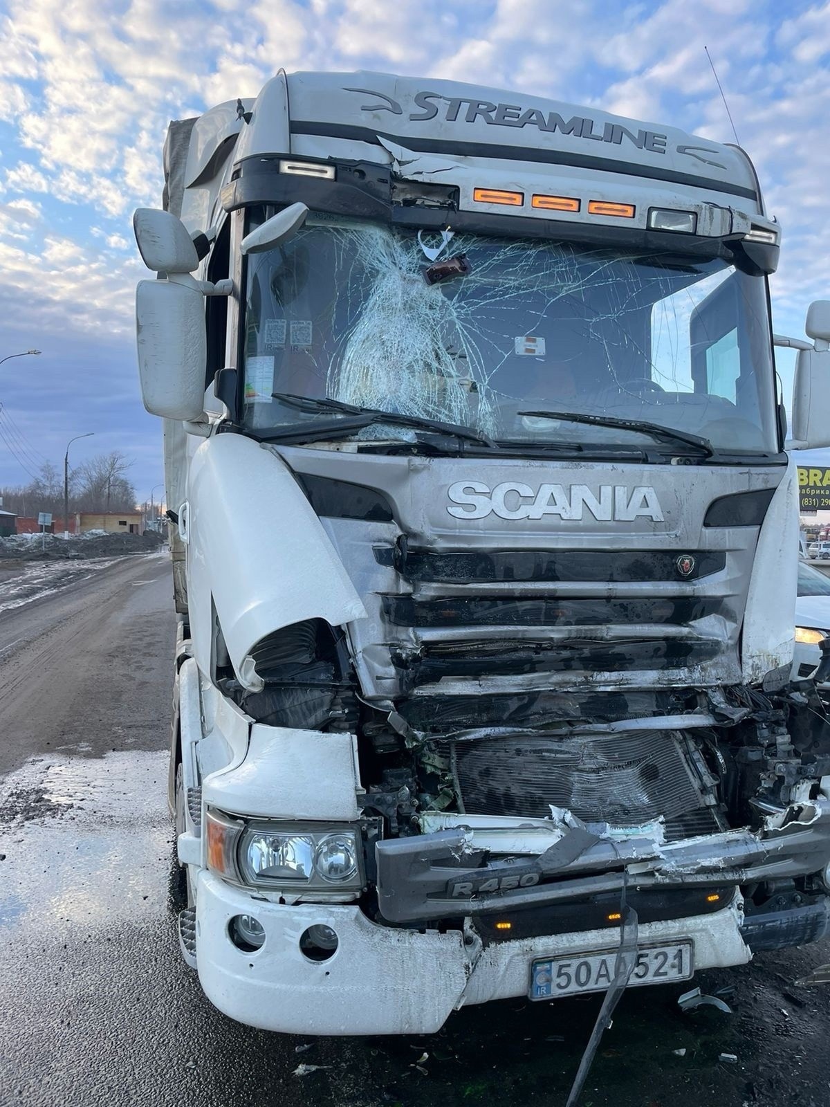 Нижегородцы пришли на помощь попавшему в ДТП с фурой иранцу | 30.03.2024 |  Нижний Новгород - БезФормата